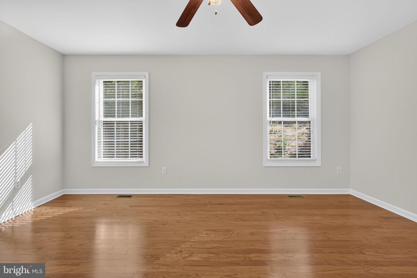 850 TIMBERLAND MANOR, BENTONVILLE, Virginia 22610, 3 Bedrooms Bedrooms, ,3 BathroomsBathrooms,Residential,For sale,850 TIMBERLAND MANOR,VAWR2012662 MLS # VAWR2012662