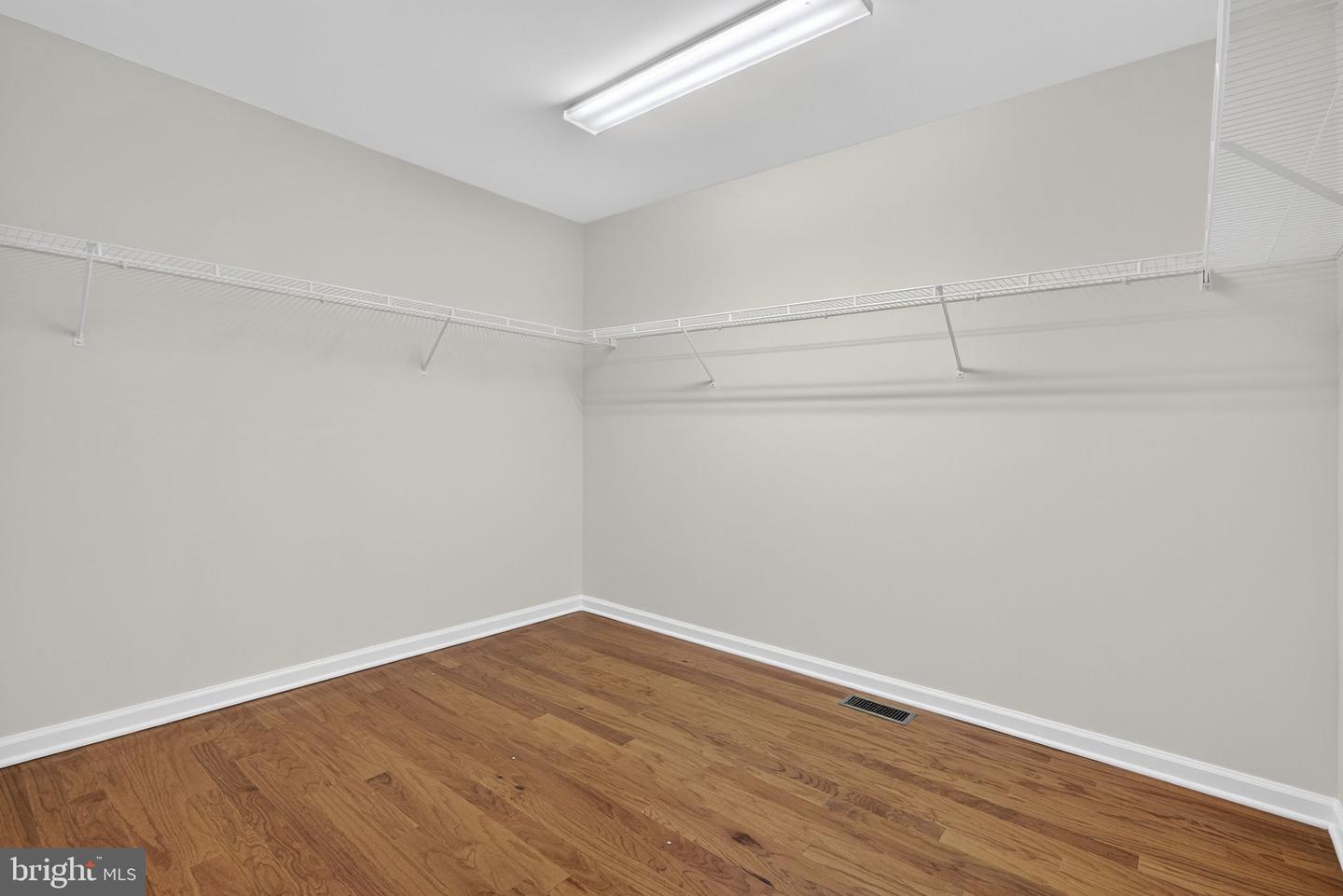 850 TIMBERLAND MANOR, BENTONVILLE, Virginia 22610, 3 Bedrooms Bedrooms, ,3 BathroomsBathrooms,Residential,For sale,850 TIMBERLAND MANOR,VAWR2012662 MLS # VAWR2012662