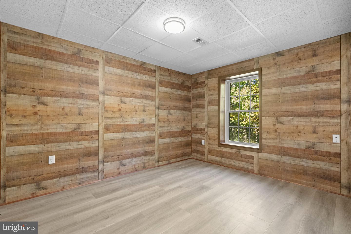 850 TIMBERLAND MANOR, BENTONVILLE, Virginia 22610, 3 Bedrooms Bedrooms, ,3 BathroomsBathrooms,Residential,For sale,850 TIMBERLAND MANOR,VAWR2012662 MLS # VAWR2012662