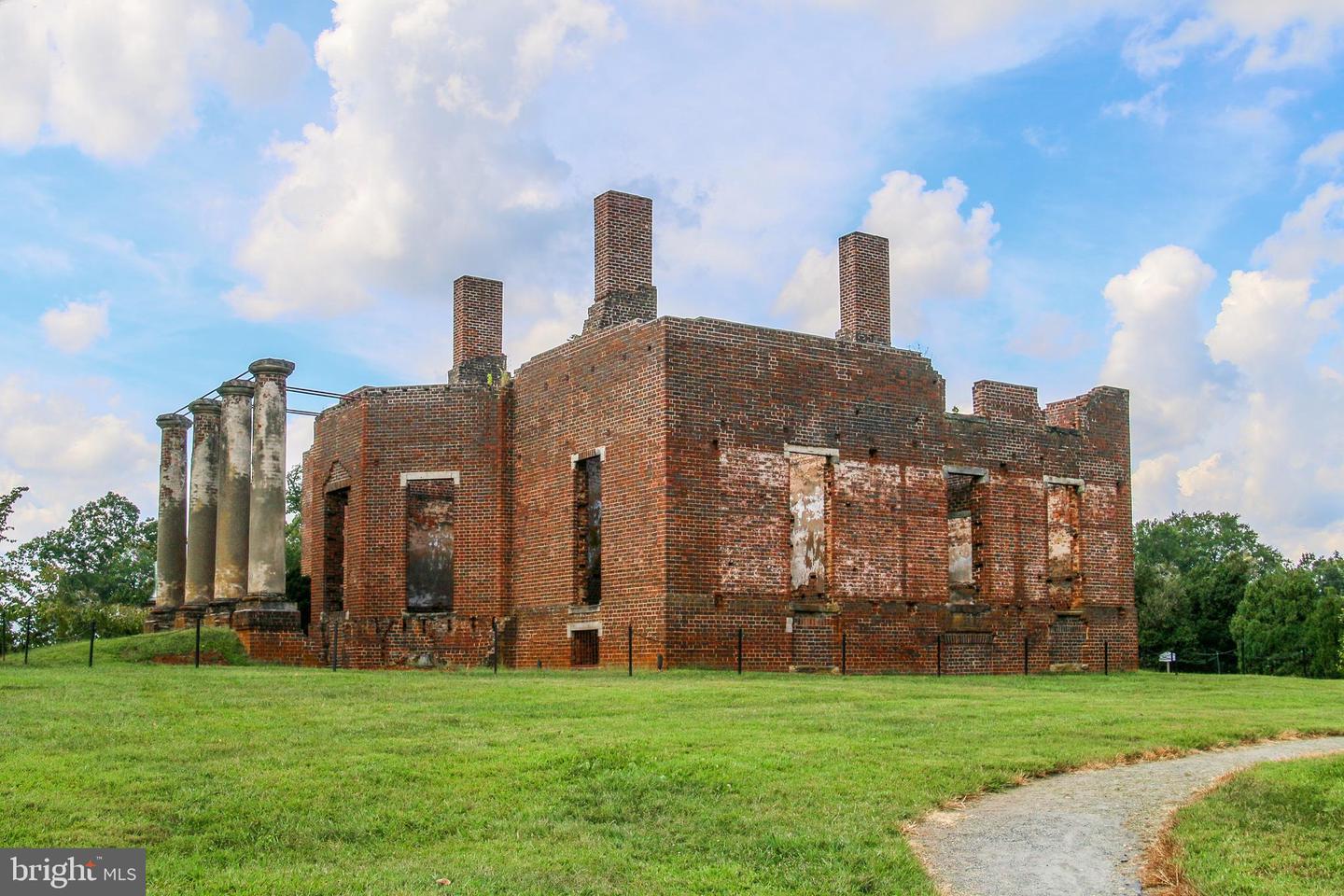 269 MONTEVISTA AVE, ORANGE, Virginia 22960, 4 Bedrooms Bedrooms, ,2 BathroomsBathrooms,Residential,For sale,269 MONTEVISTA AVE,VAOR2012694 MLS # VAOR2012694