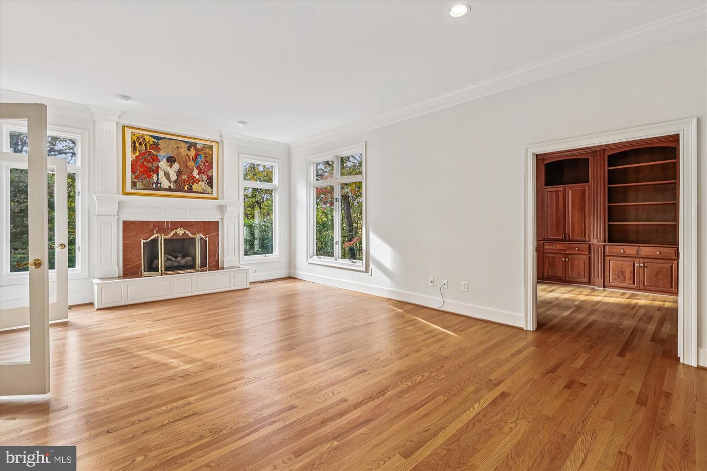 3010 WESTHURST CT, OAKTON, Virginia 22124, 5 Bedrooms Bedrooms, ,4 BathroomsBathrooms,Residential,For sale,3010 WESTHURST CT,VAFX2276888 MLS # VAFX2276888