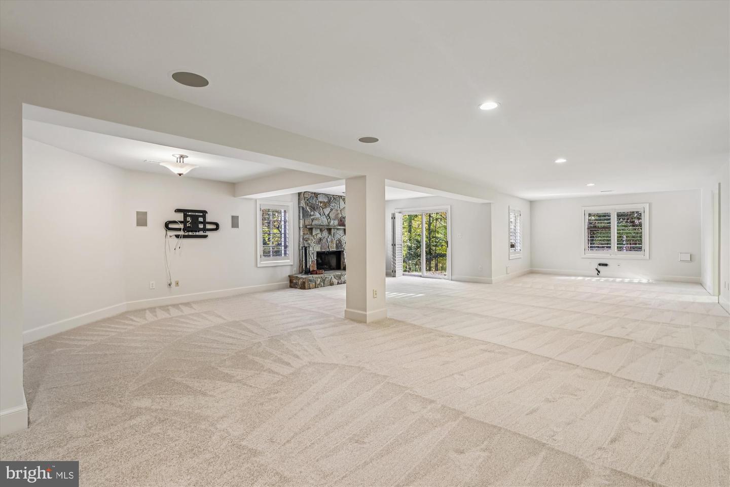 3010 WESTHURST CT, OAKTON, Virginia 22124, 5 Bedrooms Bedrooms, ,4 BathroomsBathrooms,Residential,For sale,3010 WESTHURST CT,VAFX2276888 MLS # VAFX2276888