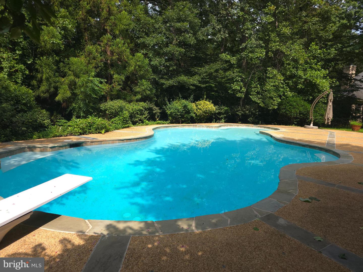 3010 WESTHURST CT, OAKTON, Virginia 22124, 5 Bedrooms Bedrooms, ,4 BathroomsBathrooms,Residential,For sale,3010 WESTHURST CT,VAFX2276888 MLS # VAFX2276888