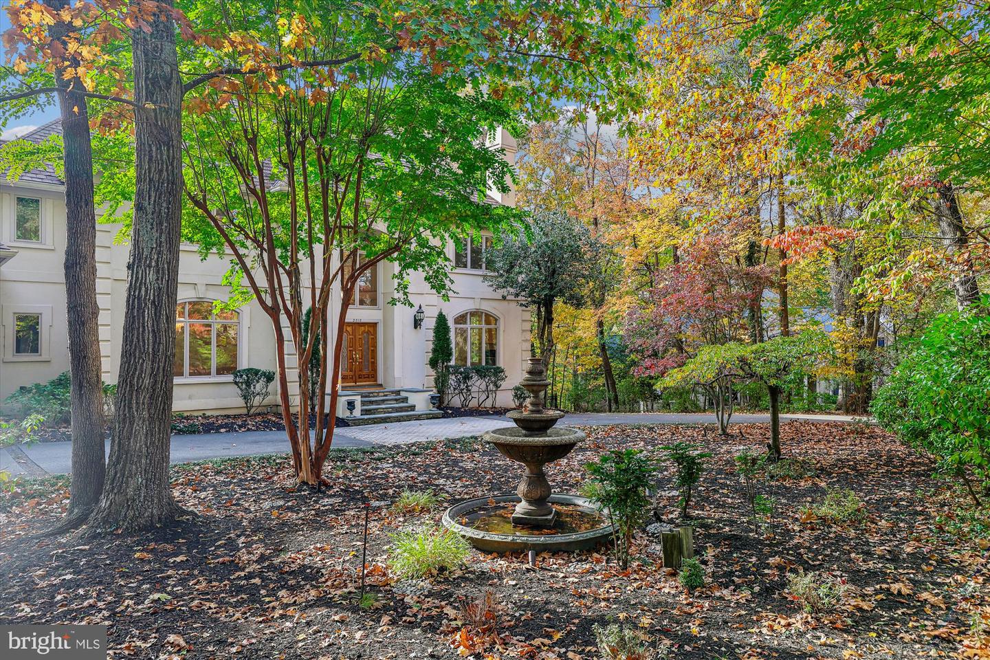 3010 WESTHURST CT, OAKTON, Virginia 22124, 5 Bedrooms Bedrooms, ,4 BathroomsBathrooms,Residential,For sale,3010 WESTHURST CT,VAFX2276888 MLS # VAFX2276888