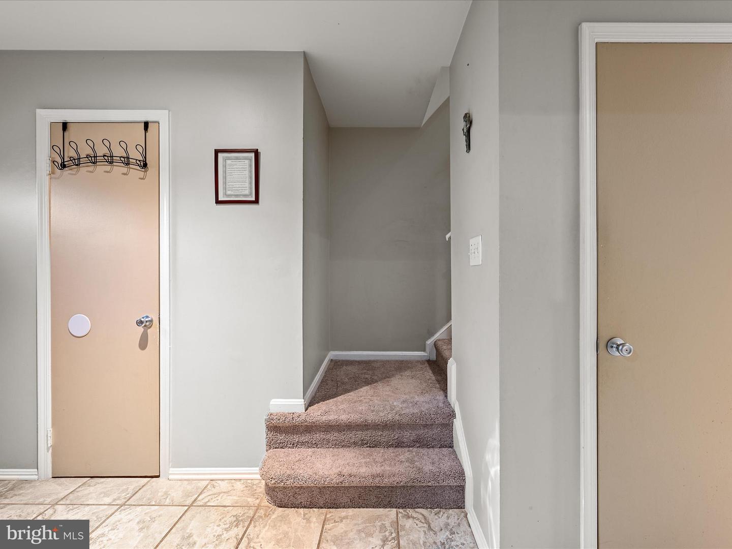 8436 WILLOW GLEN CT, MANASSAS, Virginia 20110, 4 Bedrooms Bedrooms, 13 Rooms Rooms,3 BathroomsBathrooms,Residential,For sale,8436 WILLOW GLEN CT,VAMN2009596 MLS # VAMN2009596