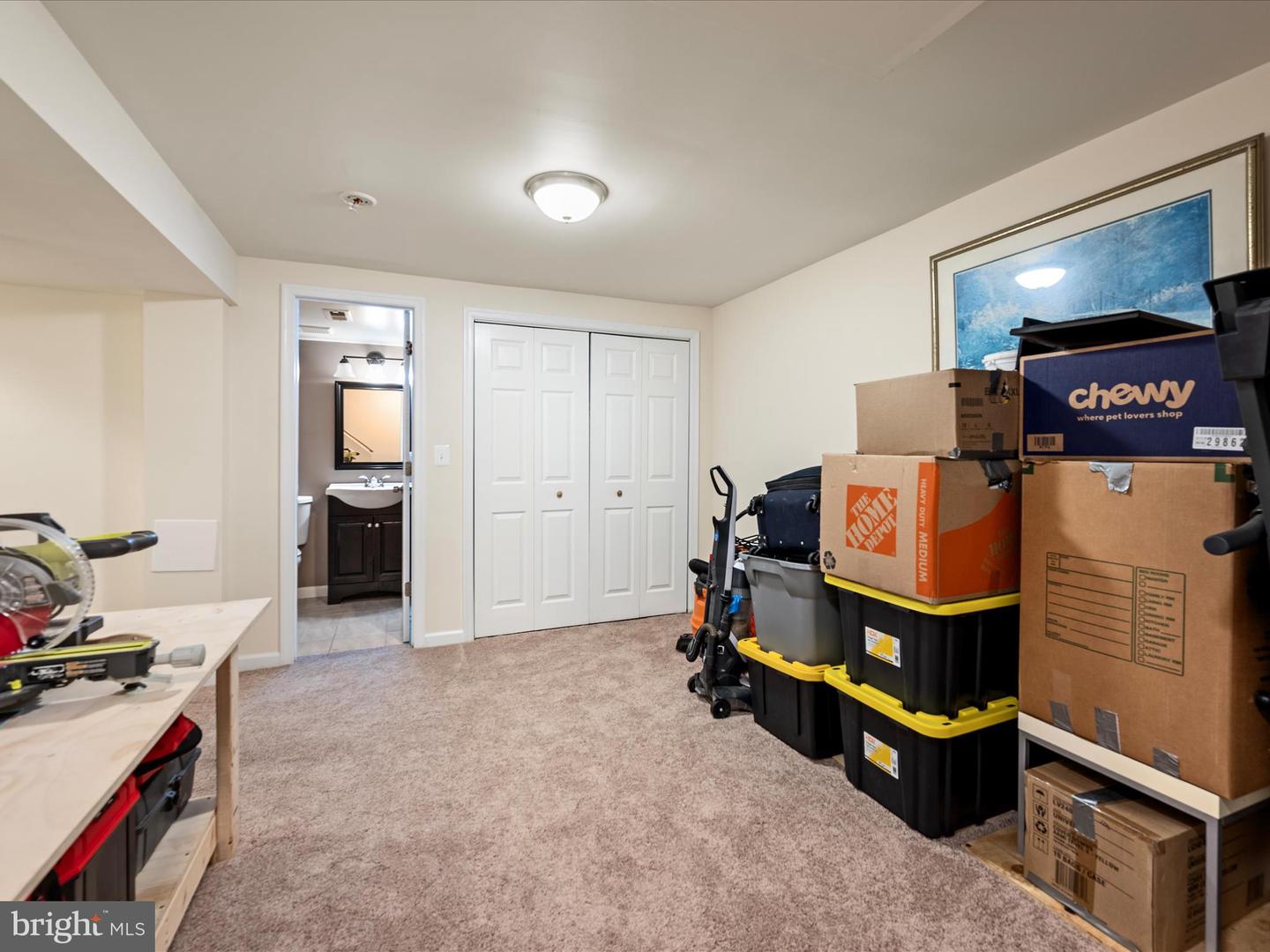 8436 WILLOW GLEN CT, MANASSAS, Virginia 20110, 4 Bedrooms Bedrooms, 13 Rooms Rooms,3 BathroomsBathrooms,Residential,For sale,8436 WILLOW GLEN CT,VAMN2009596 MLS # VAMN2009596