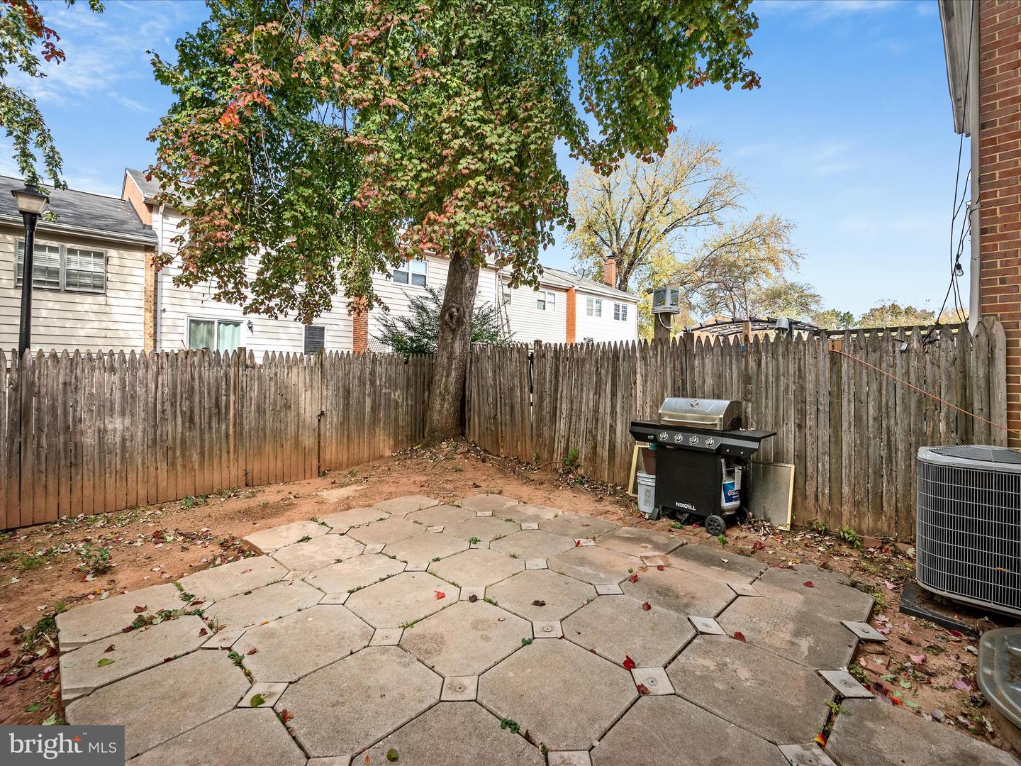 8436 WILLOW GLEN CT, MANASSAS, Virginia 20110, 4 Bedrooms Bedrooms, 13 Rooms Rooms,3 BathroomsBathrooms,Residential,For sale,8436 WILLOW GLEN CT,VAMN2009596 MLS # VAMN2009596