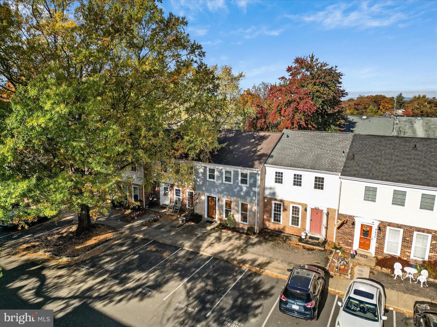 8436 WILLOW GLEN CT, MANASSAS, Virginia 20110, 4 Bedrooms Bedrooms, 13 Rooms Rooms,3 BathroomsBathrooms,Residential,For sale,8436 WILLOW GLEN CT,VAMN2009596 MLS # VAMN2009596