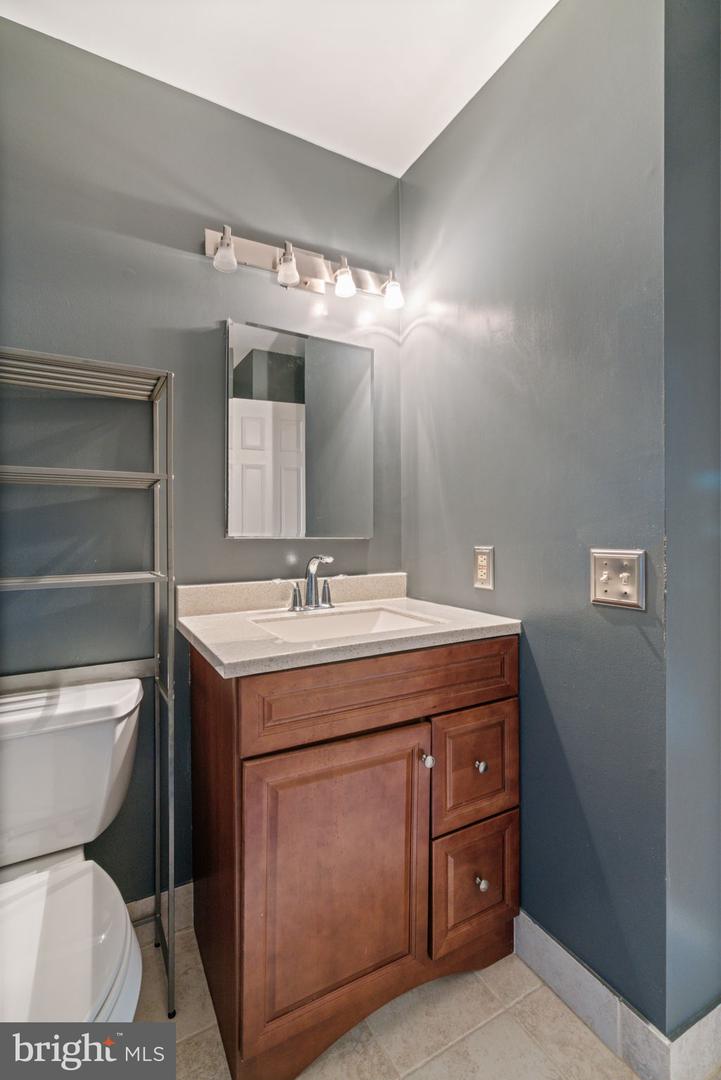 14855 LYNHODGE CT, CENTREVILLE, Virginia 20120, 3 Bedrooms Bedrooms, ,2 BathroomsBathrooms,Residential,For sale,14855 LYNHODGE CT,VAFX2276964 MLS # VAFX2276964