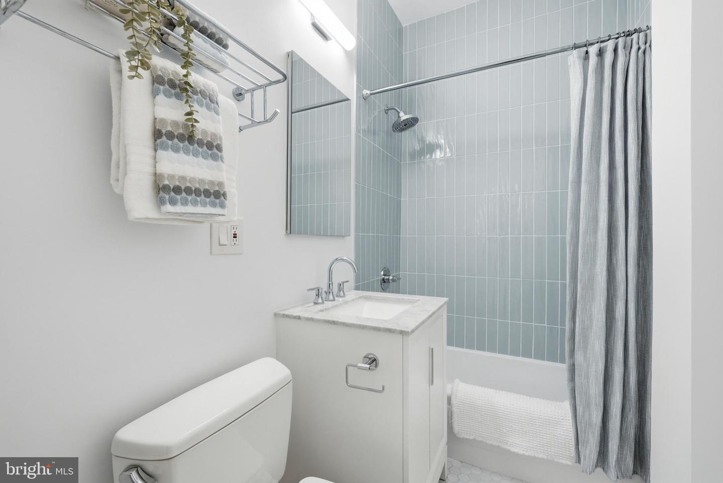 1613 HARVARD ST NW #102, WASHINGTON, District Of Columbia 20009, 1 Bedroom Bedrooms, 2 Rooms Rooms,1 BathroomBathrooms,Residential,For sale,1613 HARVARD ST NW #102,DCDC2229692 MLS # DCDC2229692