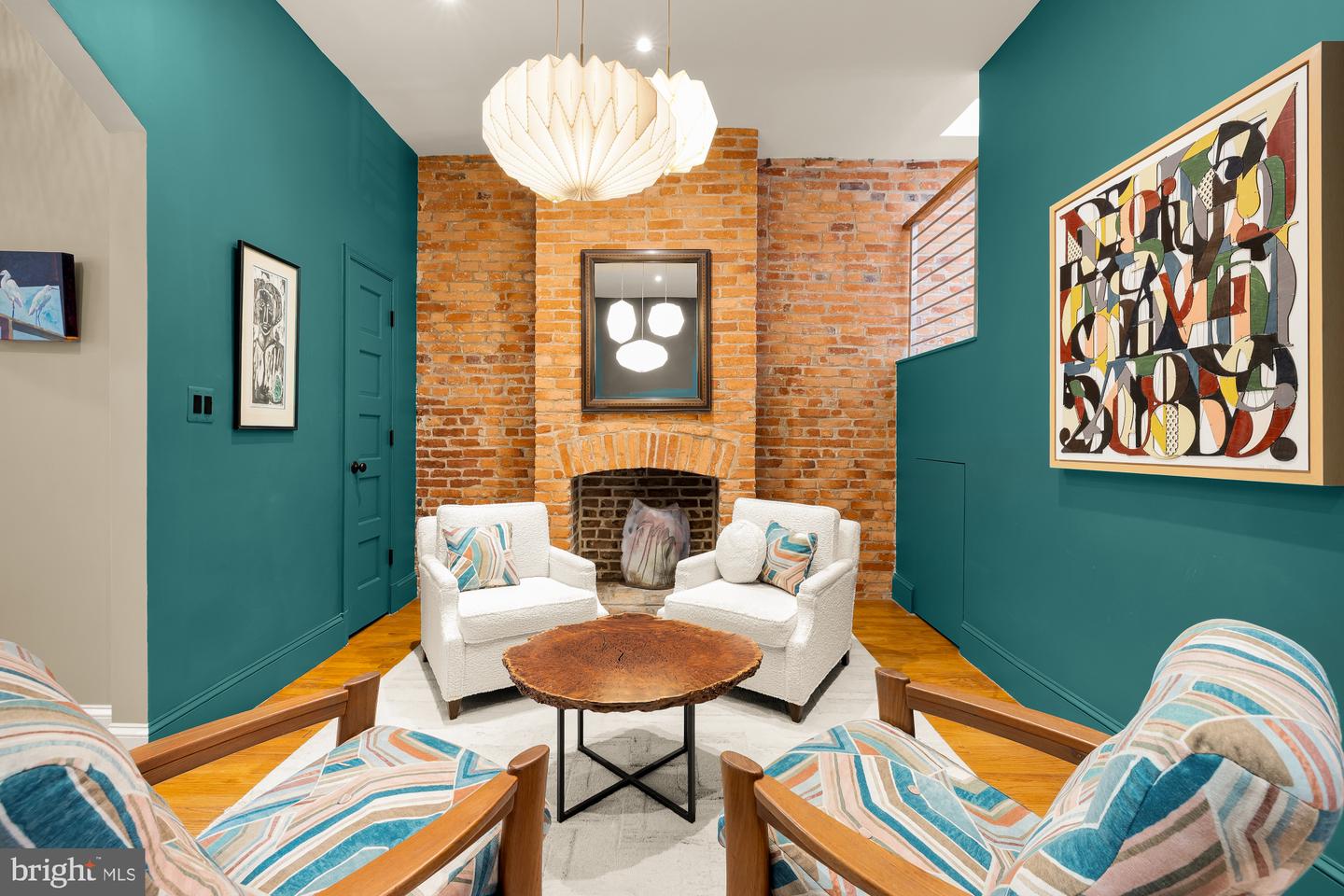 925 FRENCH ST NW, WASHINGTON, District Of Columbia 20001, 3 Bedrooms Bedrooms, ,3 BathroomsBathrooms,Residential,For sale,925 FRENCH ST NW,DCDC2229698 MLS # DCDC2229698