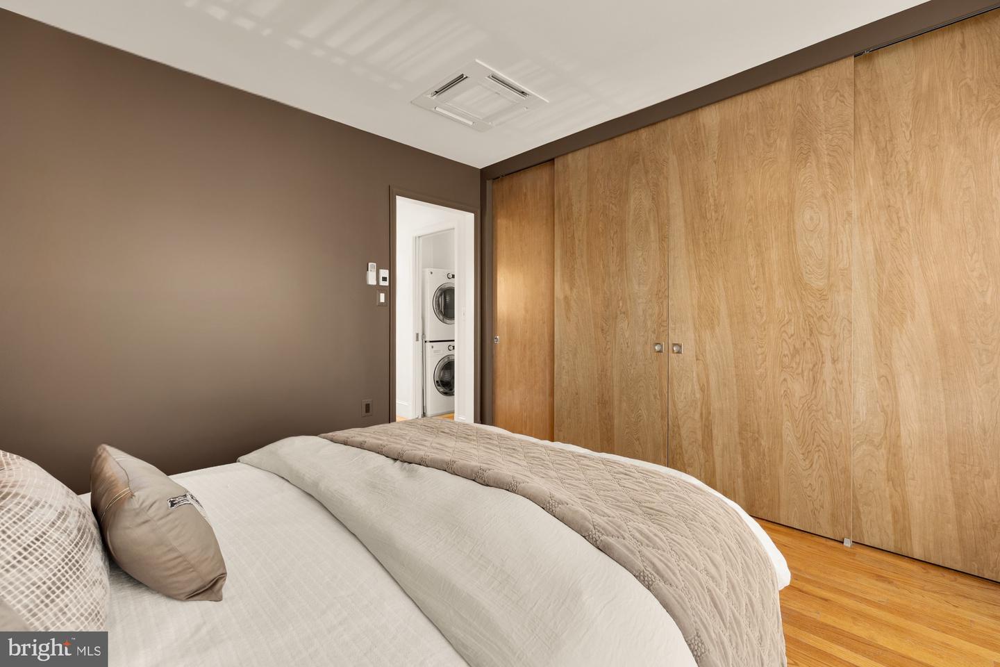 925 FRENCH ST NW, WASHINGTON, District Of Columbia 20001, 3 Bedrooms Bedrooms, ,3 BathroomsBathrooms,Residential,For sale,925 FRENCH ST NW,DCDC2229698 MLS # DCDC2229698