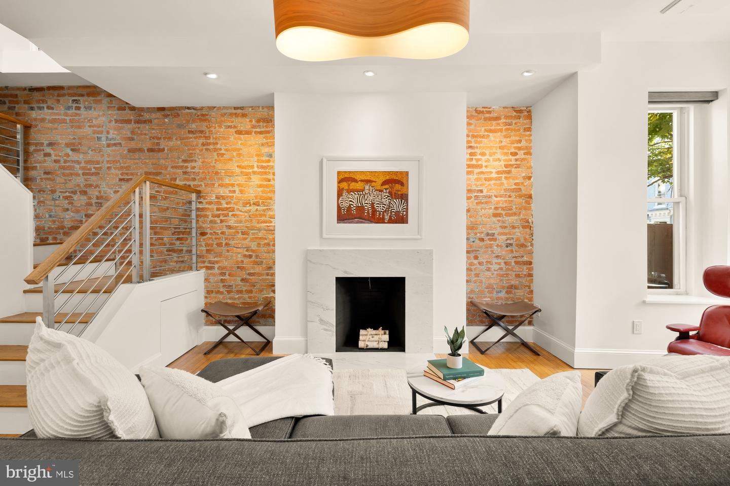 925 FRENCH ST NW, WASHINGTON, District Of Columbia 20001, 3 Bedrooms Bedrooms, ,3 BathroomsBathrooms,Residential,For sale,925 FRENCH ST NW,DCDC2229698 MLS # DCDC2229698