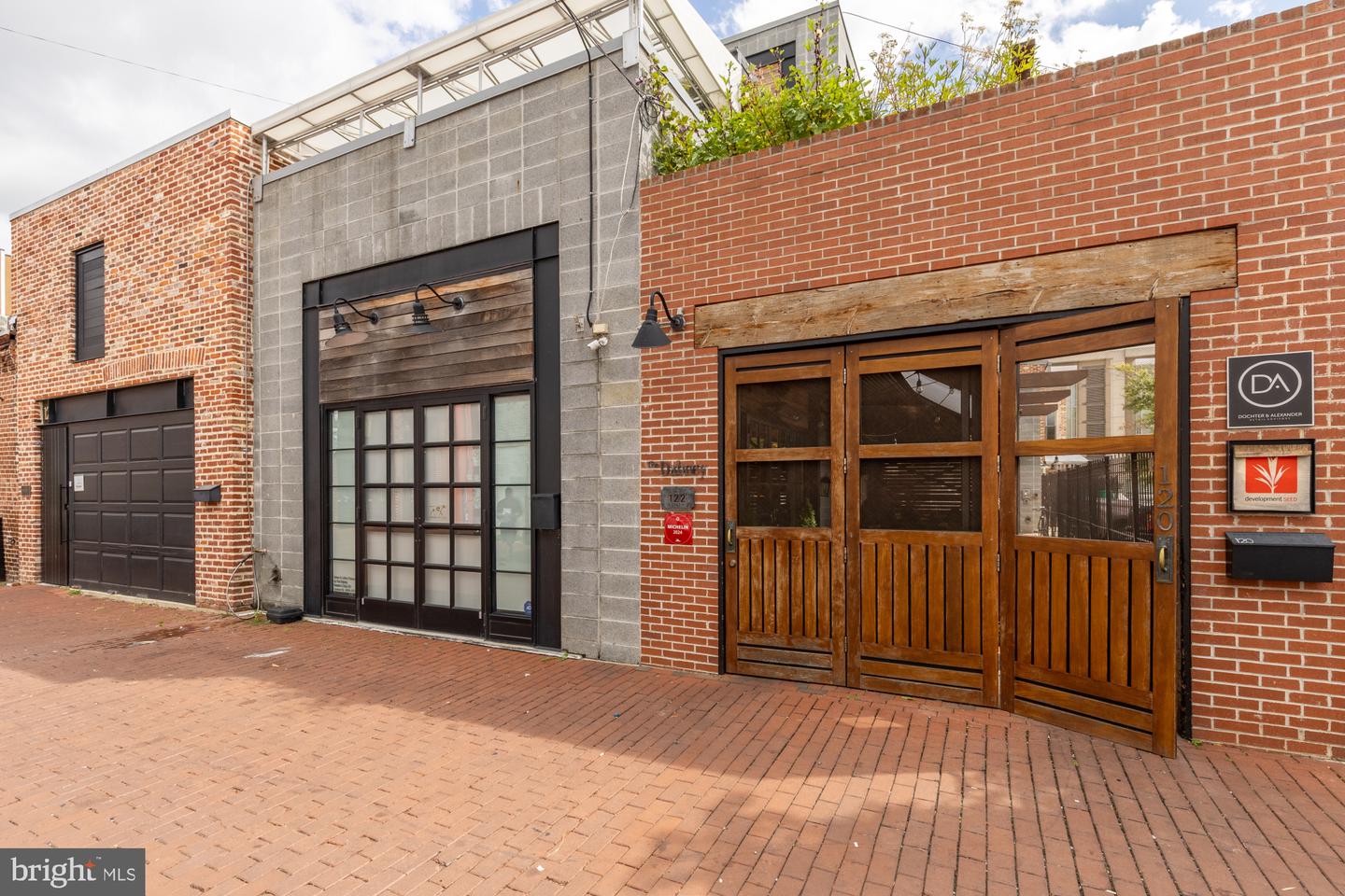 925 FRENCH ST NW, WASHINGTON, District Of Columbia 20001, 3 Bedrooms Bedrooms, ,3 BathroomsBathrooms,Residential,For sale,925 FRENCH ST NW,DCDC2229698 MLS # DCDC2229698