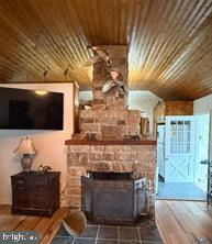 1686 LOCUST GROVE RD, TOPPING, Virginia 23169, 2 Bedrooms Bedrooms, 5 Rooms Rooms,2 BathroomsBathrooms,Residential,For sale,1686 LOCUST GROVE RD,VAMX2000264 MLS # VAMX2000264 1686 LOCUST GROVE RD, TOPPING, Virginia 23169, 2 Bedrooms Bedrooms, 5 Rooms Rooms,2 BathroomsBathrooms,Residential,For sale,1686 LOCUST GROVE RD,VAMX2000264 MLS # VAMX2000264