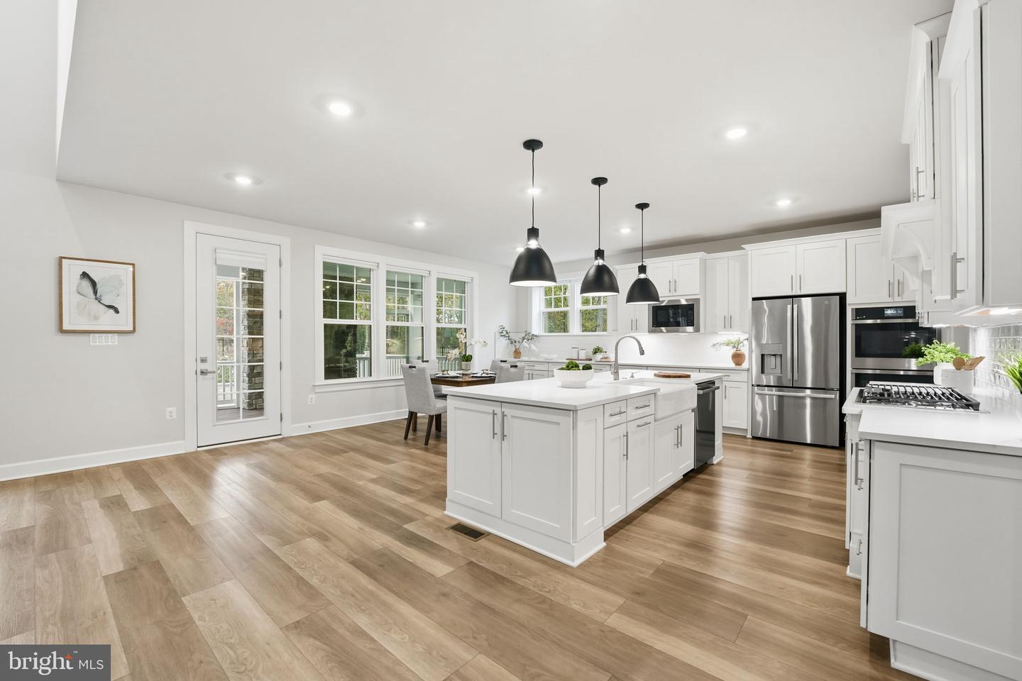 10914 CANTERBURY CT, SPOTSYLVANIA, Virginia 22551, 5 Bedrooms Bedrooms, ,5 BathroomsBathrooms,Residential,For sale,10914 CANTERBURY CT,VASP2037340 MLS # VASP2037340