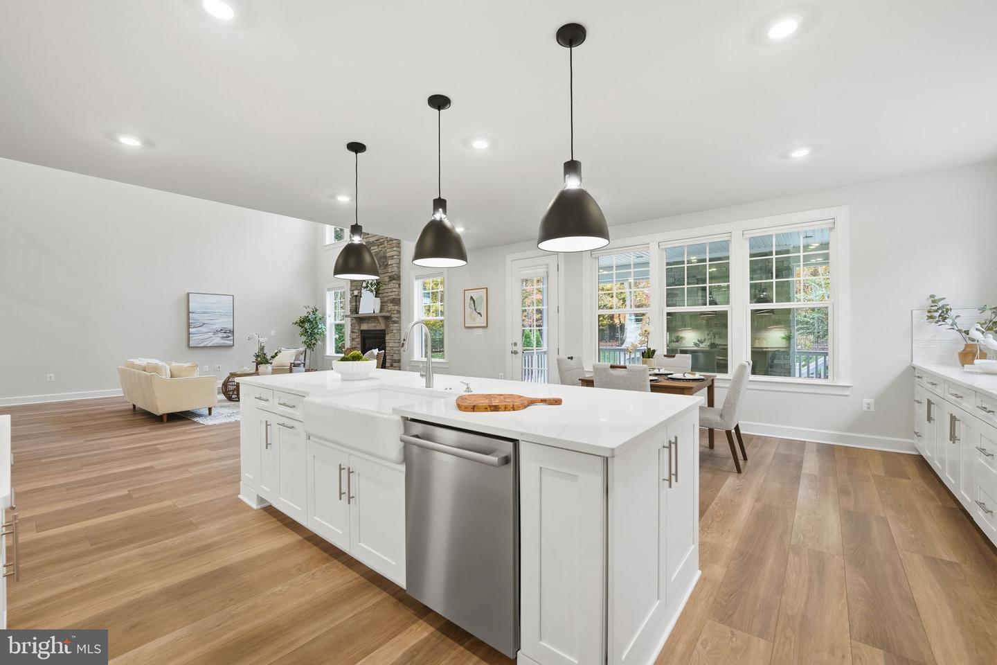 10914 CANTERBURY CT, SPOTSYLVANIA, Virginia 22551, 5 Bedrooms Bedrooms, ,5 BathroomsBathrooms,Residential,For sale,10914 CANTERBURY CT,VASP2037340 MLS # VASP2037340