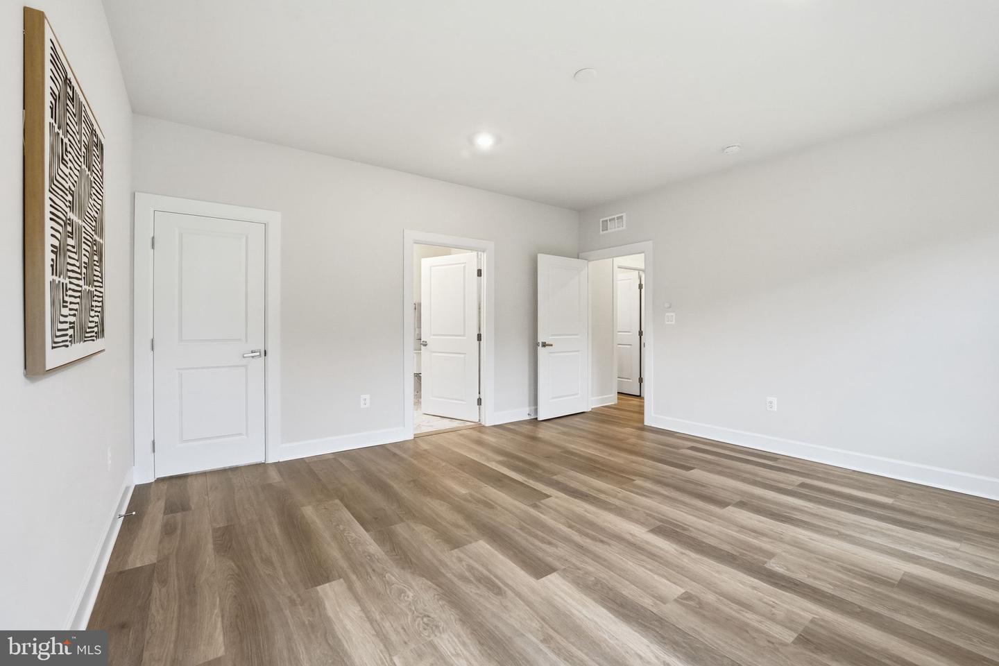 10914 CANTERBURY CT, SPOTSYLVANIA, Virginia 22551, 5 Bedrooms Bedrooms, ,5 BathroomsBathrooms,Residential,For sale,10914 CANTERBURY CT,VASP2037340 MLS # VASP2037340