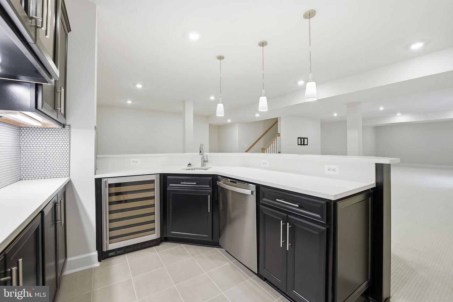 10914 CANTERBURY CT, SPOTSYLVANIA, Virginia 22551, 5 Bedrooms Bedrooms, ,5 BathroomsBathrooms,Residential,For sale,10914 CANTERBURY CT,VASP2037340 MLS # VASP2037340