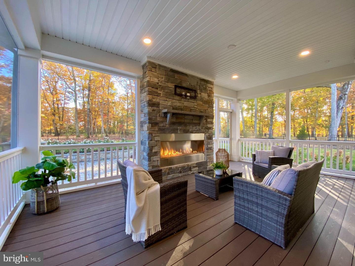 10914 CANTERBURY CT, SPOTSYLVANIA, Virginia 22551, 5 Bedrooms Bedrooms, ,5 BathroomsBathrooms,Residential,For sale,10914 CANTERBURY CT,VASP2037340 MLS # VASP2037340