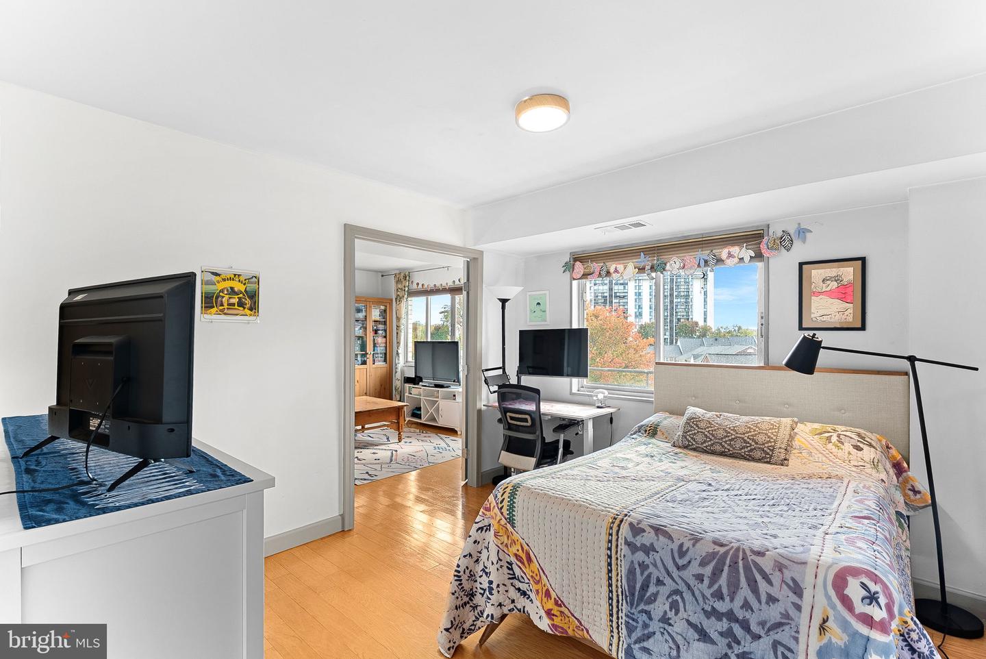 5340 HOLMES RUN PKWY #400, ALEXANDRIA, Virginia 22304, 1 Bedroom Bedrooms, ,1 BathroomBathrooms,Residential,For sale,5340 HOLMES RUN PKWY #400,VAAX2051336 MLS # VAAX2051336