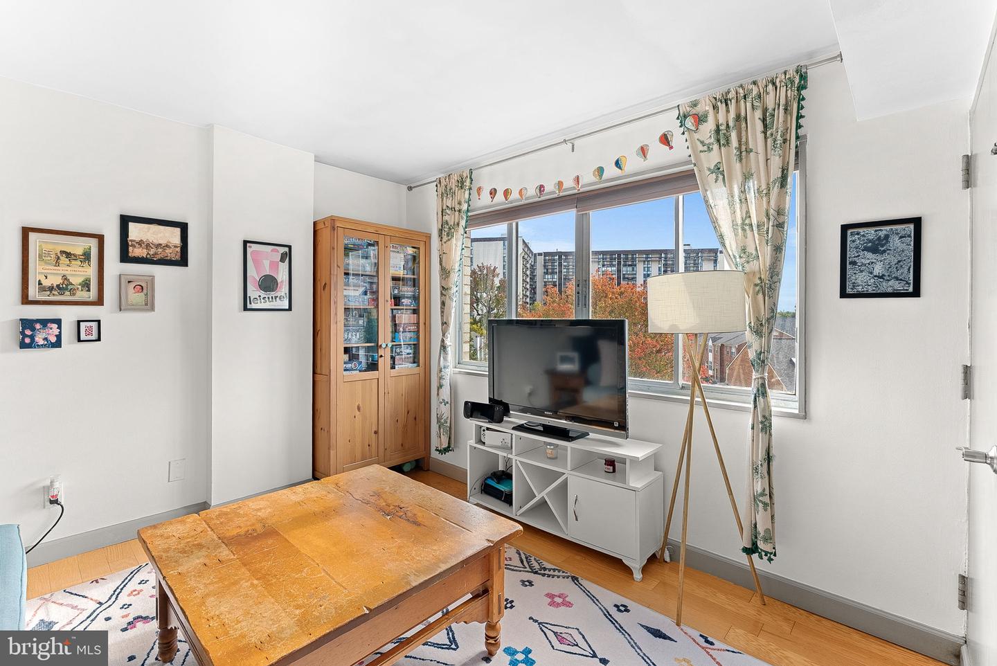 5340 HOLMES RUN PKWY #400, ALEXANDRIA, Virginia 22304, 1 Bedroom Bedrooms, ,1 BathroomBathrooms,Residential,For sale,5340 HOLMES RUN PKWY #400,VAAX2051336 MLS # VAAX2051336