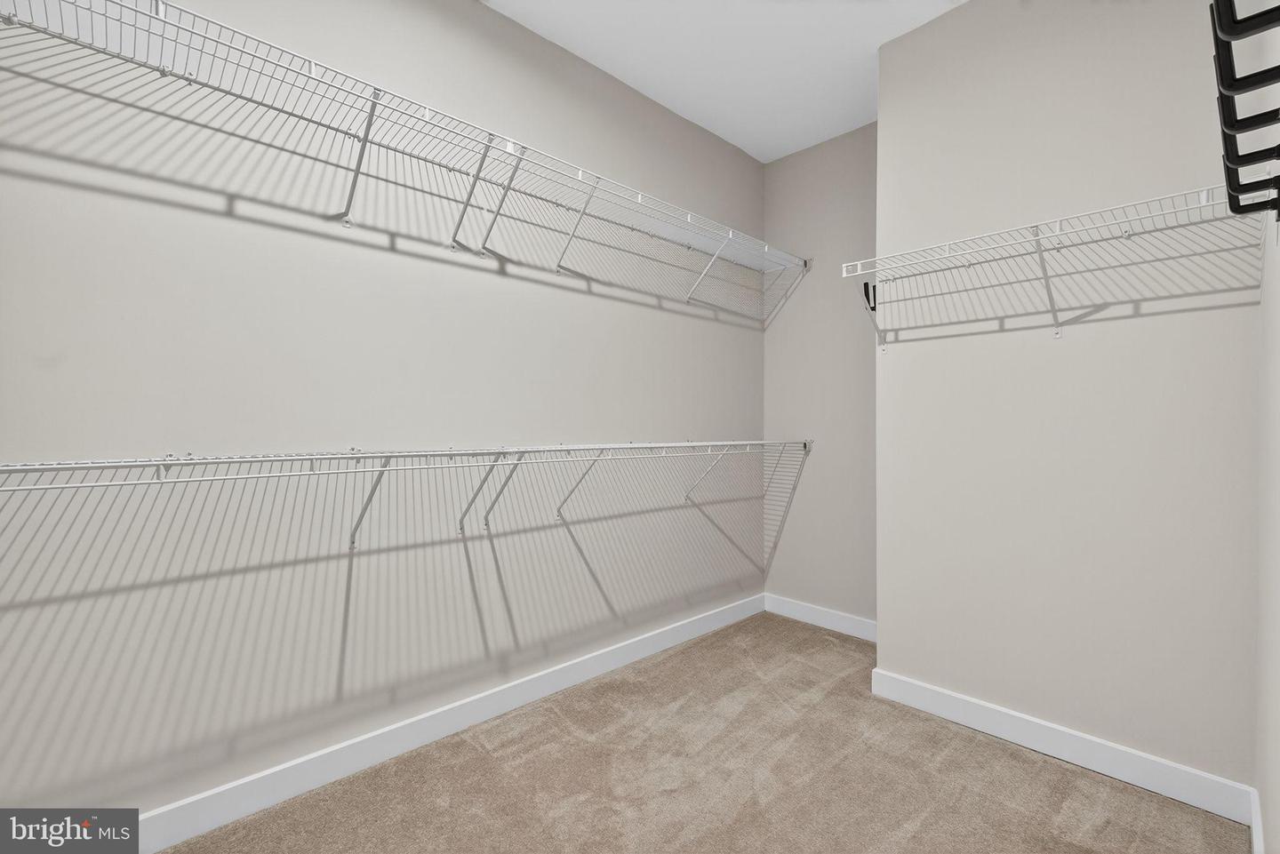 17454 SOUTHERN SHORES DR, DUMFRIES, Virginia 22026, 3 Bedrooms Bedrooms, ,2 BathroomsBathrooms,Residential,For sale,17454 SOUTHERN SHORES DR,VAPW2107052 MLS # VAPW2107052