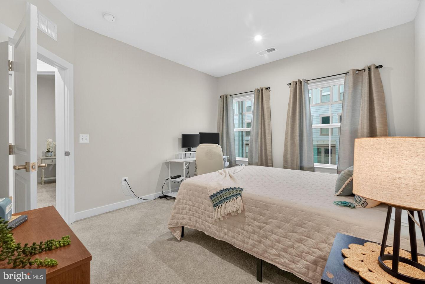 17454 SOUTHERN SHORES DR, DUMFRIES, Virginia 22026, 3 Bedrooms Bedrooms, ,2 BathroomsBathrooms,Residential,For sale,17454 SOUTHERN SHORES DR,VAPW2107052 MLS # VAPW2107052