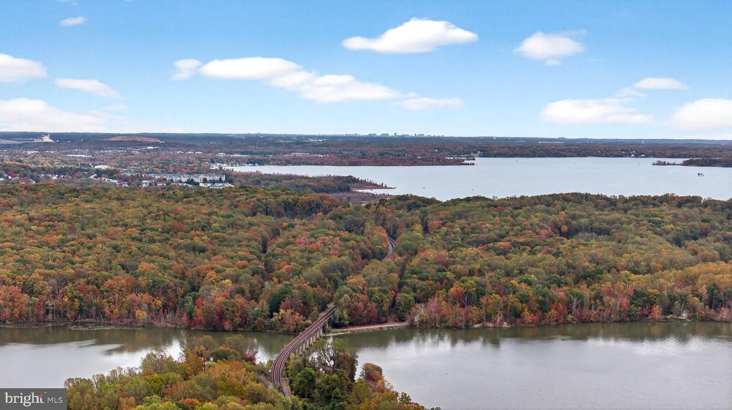 17454 SOUTHERN SHORES DR, DUMFRIES, Virginia 22026, 3 Bedrooms Bedrooms, ,2 BathroomsBathrooms,Residential,For sale,17454 SOUTHERN SHORES DR,VAPW2107052 MLS # VAPW2107052