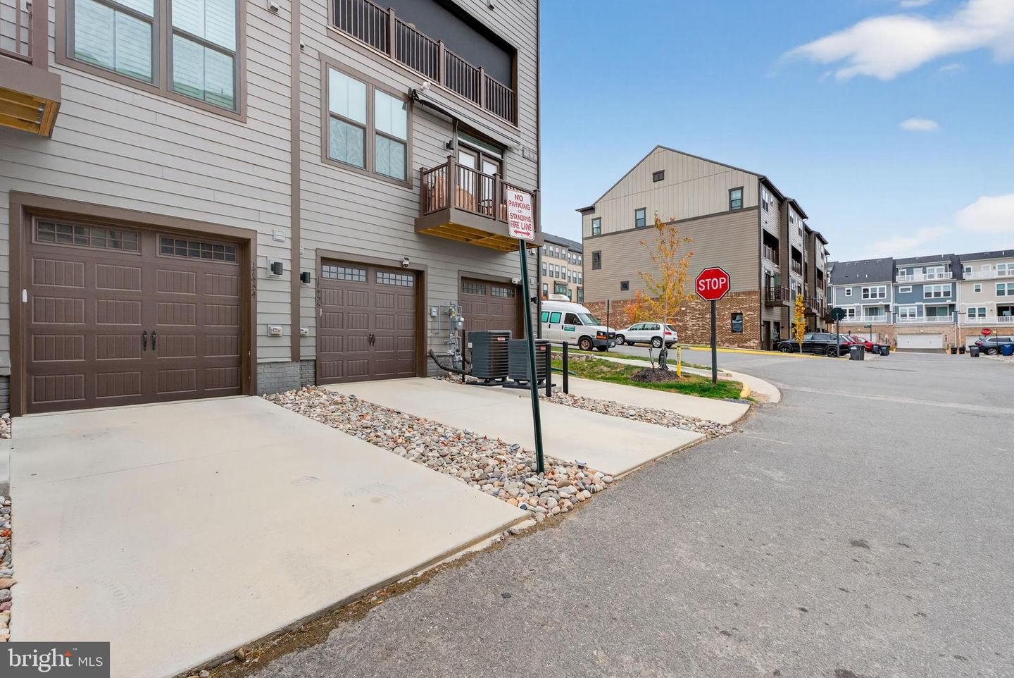 17454 SOUTHERN SHORES DR, DUMFRIES, Virginia 22026, 3 Bedrooms Bedrooms, ,2 BathroomsBathrooms,Residential,For sale,17454 SOUTHERN SHORES DR,VAPW2107052 MLS # VAPW2107052