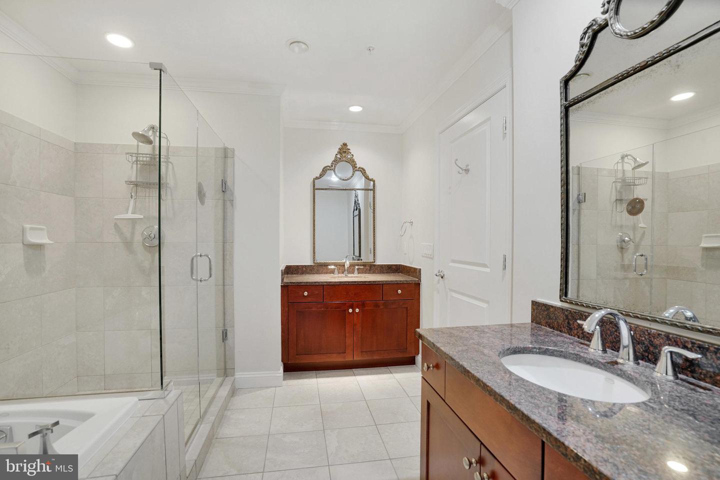 513 W BROAD ST #702, FALLS CHURCH, Virginia 22046, 2 Bedrooms Bedrooms, ,2 BathroomsBathrooms,Residential,For sale,513 W BROAD ST #702,VAFA2003408 MLS # VAFA2003408