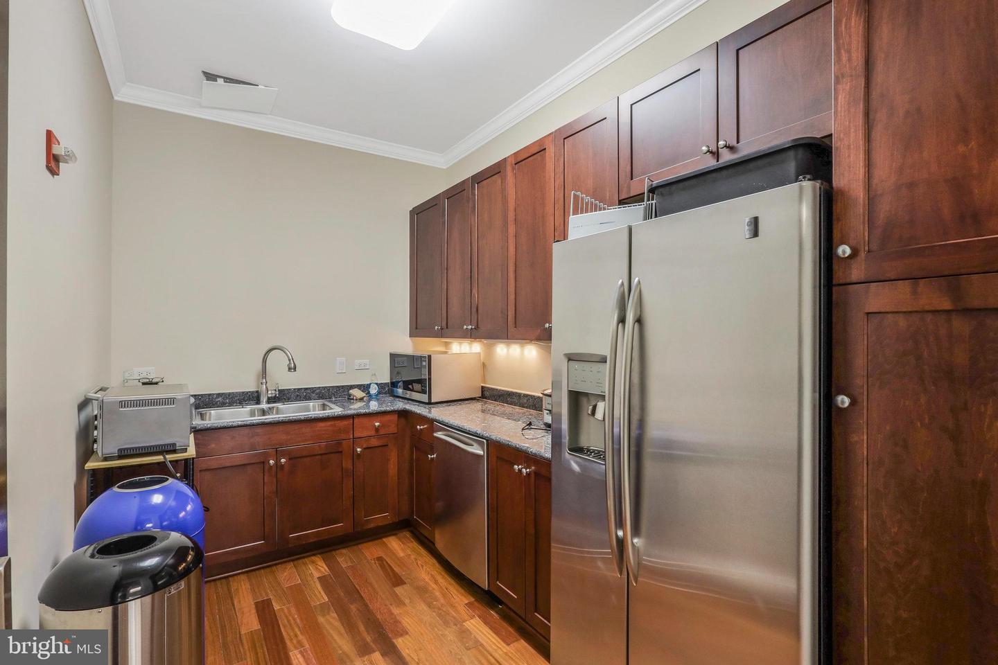 513 W BROAD ST #702, FALLS CHURCH, Virginia 22046, 2 Bedrooms Bedrooms, ,2 BathroomsBathrooms,Residential,For sale,513 W BROAD ST #702,VAFA2003408 MLS # VAFA2003408