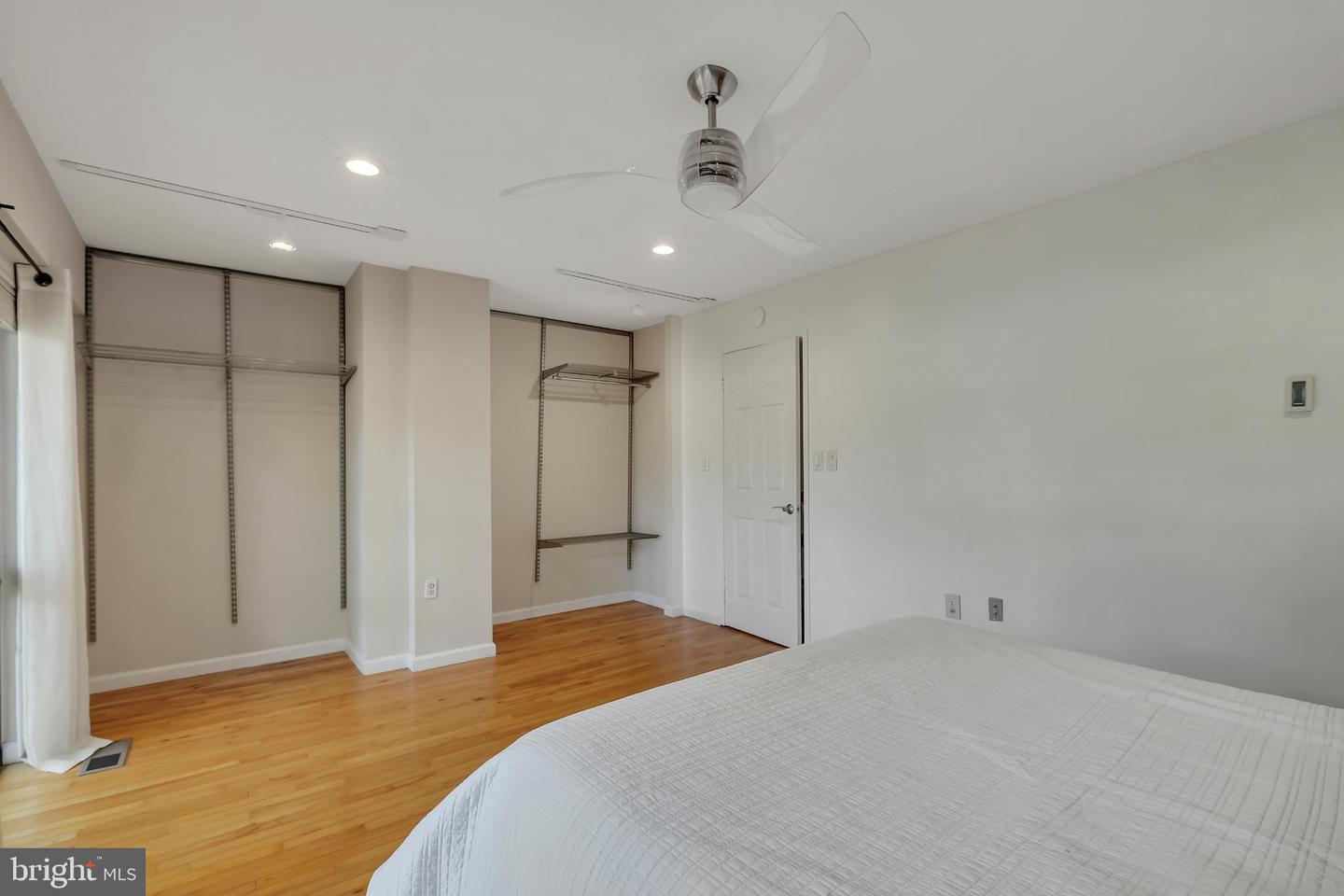 11604 IVYSTONE CT #06, RESTON, Virginia 20191, 3 Bedrooms Bedrooms, 9 Rooms Rooms,4 BathroomsBathrooms,Residential,For sale,11604 IVYSTONE CT #06,VAFX2277130 MLS # VAFX2277130