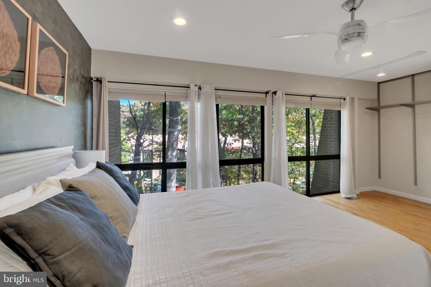 11604 IVYSTONE CT #06, RESTON, Virginia 20191, 3 Bedrooms Bedrooms, 9 Rooms Rooms,4 BathroomsBathrooms,Residential,For sale,11604 IVYSTONE CT #06,VAFX2277130 MLS # VAFX2277130