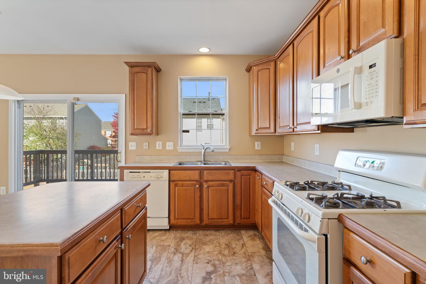 111 DOUGLAS DR, STAFFORD, Virginia 22554, 4 Bedrooms Bedrooms, ,3 BathroomsBathrooms,Residential,For sale,111 DOUGLAS DR,VAST2043944 MLS # VAST2043944