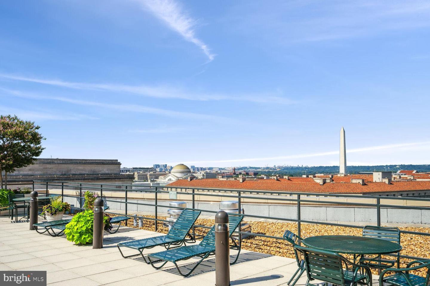 701 PENNSYLVANIA AVE NW #PH4, WASHINGTON, District Of Columbia 20004, 1 Bedroom Bedrooms, ,1 BathroomBathrooms,Residential,For sale,701 PENNSYLVANIA AVE NW #PH4,DCDC2229874 MLS # DCDC2229874