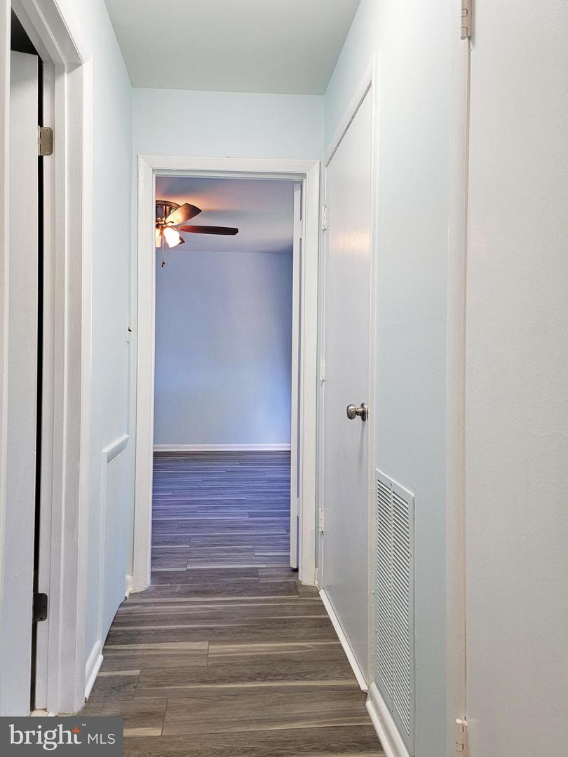 7602 SAVANNAH ST #204, FALLS CHURCH, Virginia 22043, 1 Bedroom Bedrooms, ,1 BathroomBathrooms,Residential,For sale,7602 SAVANNAH ST #204,VAFX2277184 MLS # VAFX2277184 7602 SAVANNAH ST #204, FALLS CHURCH, Virginia 22043, 1 Bedroom Bedrooms, ,1 BathroomBathrooms,Residential,For sale,7602 SAVANNAH ST #204,VAFX2277184 MLS # VAFX2277184