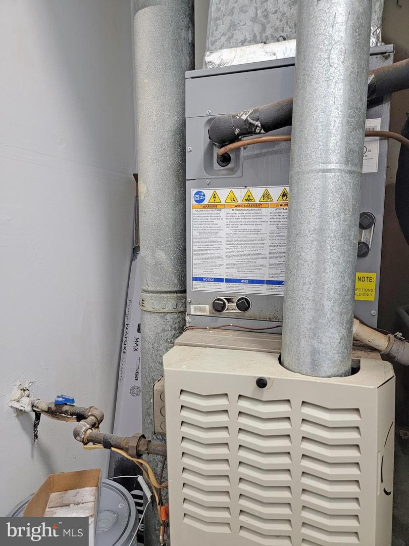 7602 SAVANNAH ST #204, FALLS CHURCH, Virginia 22043, 1 Bedroom Bedrooms, ,1 BathroomBathrooms,Residential,For sale,7602 SAVANNAH ST #204,VAFX2277184 MLS # VAFX2277184 7602 SAVANNAH ST #204, FALLS CHURCH, Virginia 22043, 1 Bedroom Bedrooms, ,1 BathroomBathrooms,Residential,For sale,7602 SAVANNAH ST #204,VAFX2277184 MLS # VAFX2277184