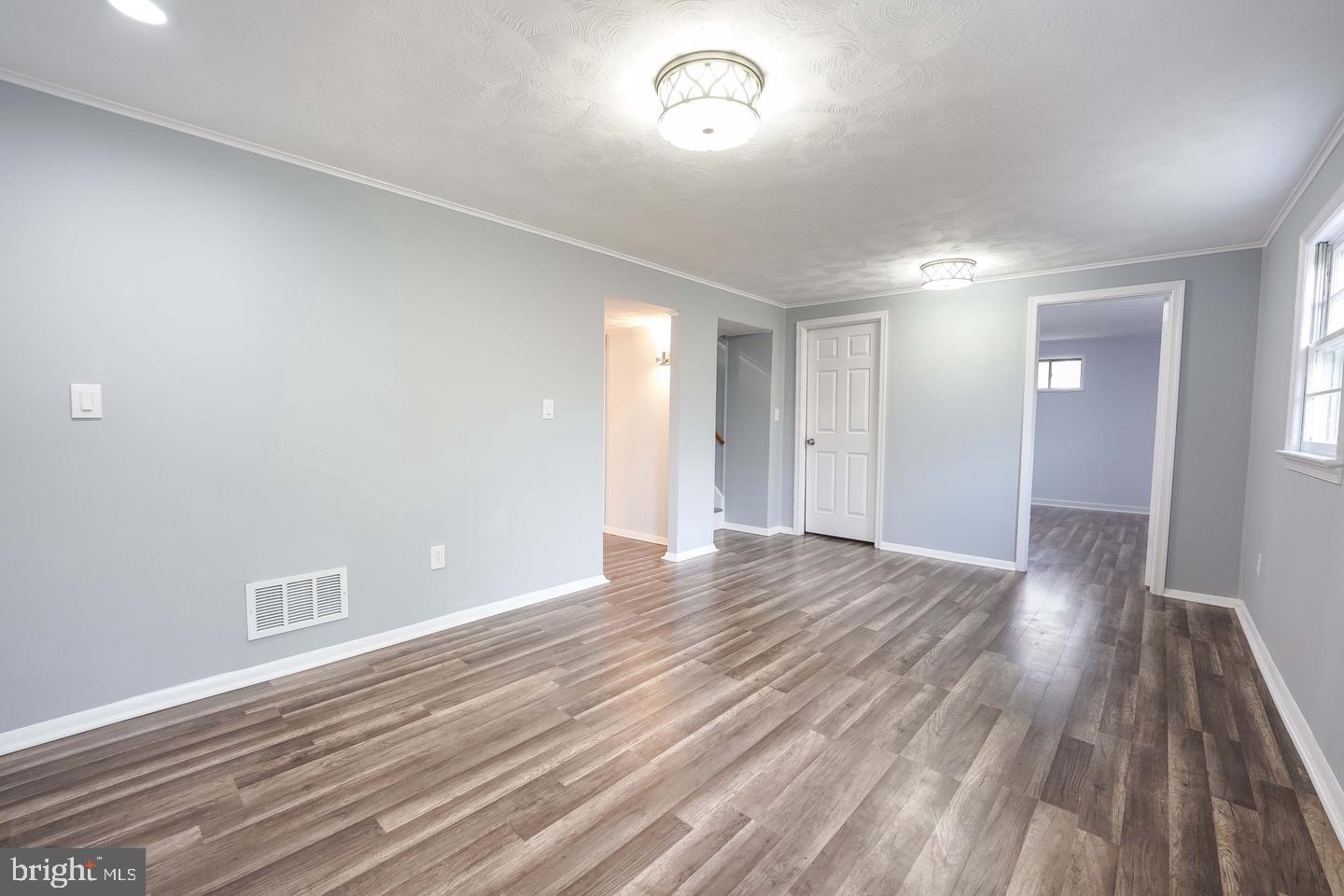 6415 THIRD ST, ALEXANDRIA, Virginia 22312, 5 Bedrooms Bedrooms, ,2 BathroomsBathrooms,Residential,For sale,6415 THIRD ST,VAFX2277192 MLS # VAFX2277192