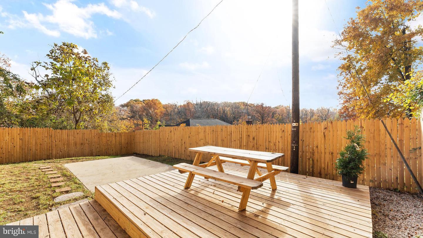 6415 THIRD ST, ALEXANDRIA, Virginia 22312, 5 Bedrooms Bedrooms, ,2 BathroomsBathrooms,Residential,For sale,6415 THIRD ST,VAFX2277192 MLS # VAFX2277192