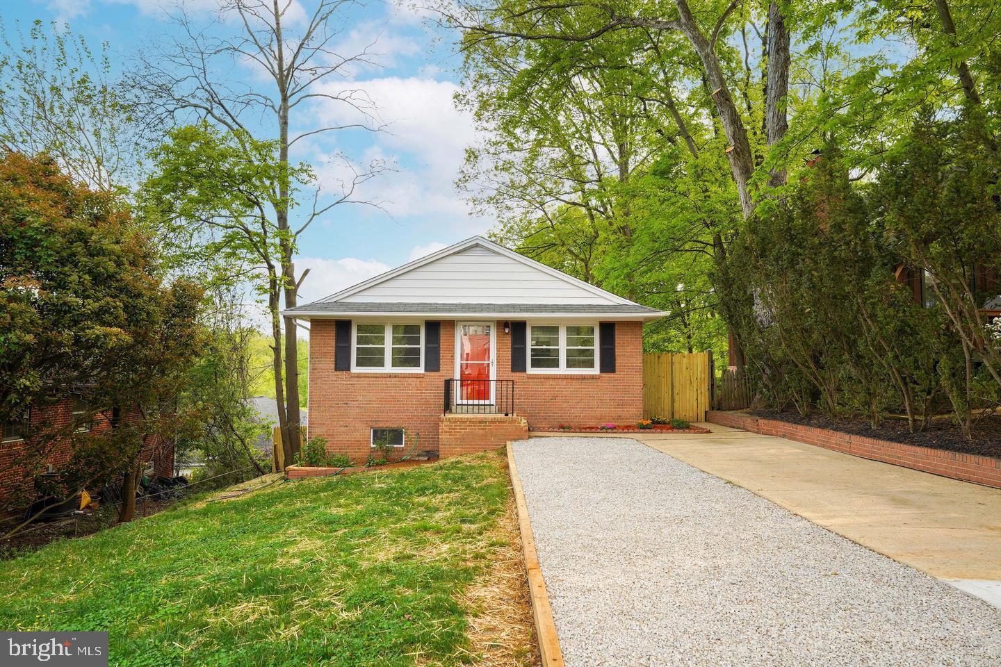 6415 THIRD ST, ALEXANDRIA, Virginia 22312, 5 Bedrooms Bedrooms, ,2 BathroomsBathrooms,Residential,For sale,6415 THIRD ST,VAFX2277192 MLS # VAFX2277192