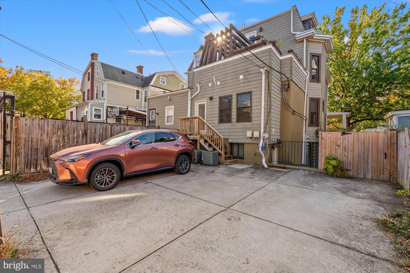 907 WEBSTER ST NW #2, WASHINGTON, District Of Columbia 20011, 2 Bedrooms Bedrooms, ,2 BathroomsBathrooms,Residential,For sale,907 WEBSTER ST NW #2,DCDC2229924 MLS # DCDC2229924