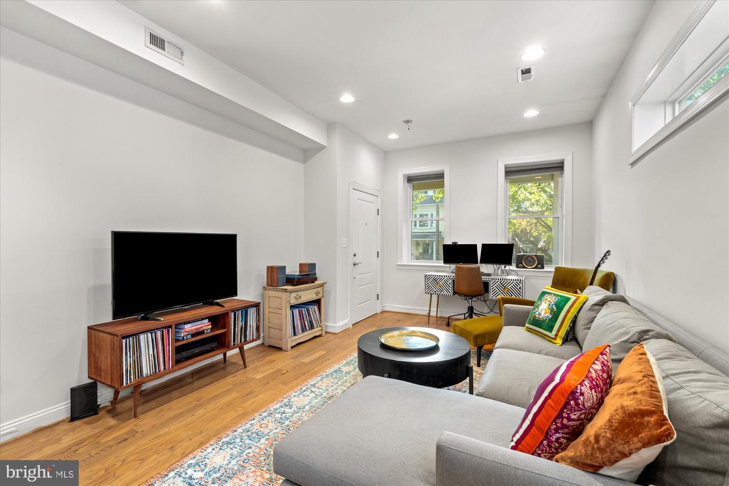 907 WEBSTER ST NW #2, WASHINGTON, District Of Columbia 20011, 2 Bedrooms Bedrooms, ,2 BathroomsBathrooms,Residential,For sale,907 WEBSTER ST NW #2,DCDC2229924 MLS # DCDC2229924