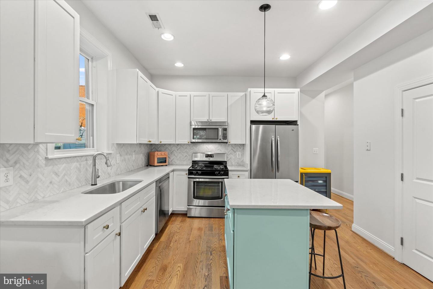 907 WEBSTER ST NW #2, WASHINGTON, District Of Columbia 20011, 2 Bedrooms Bedrooms, ,2 BathroomsBathrooms,Residential,For sale,907 WEBSTER ST NW #2,DCDC2229924 MLS # DCDC2229924