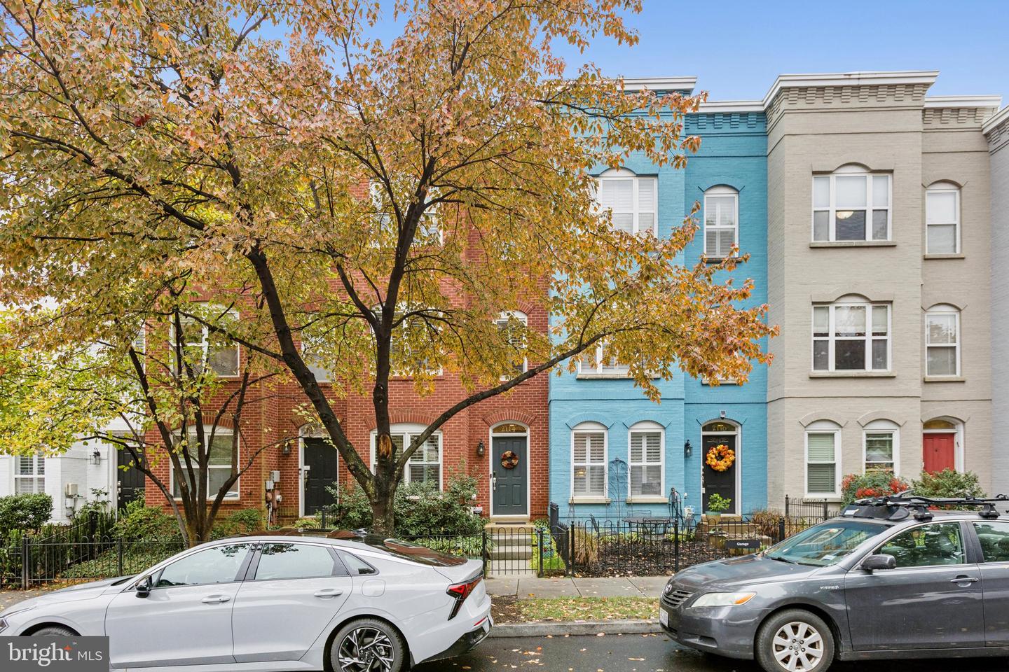 2114 12TH ST NW, WASHINGTON, District Of Columbia 20009, 3 Bedrooms Bedrooms, ,2 BathroomsBathrooms,Residential,For sale,2114 12TH ST NW,DCDC2229626 MLS # DCDC2229626