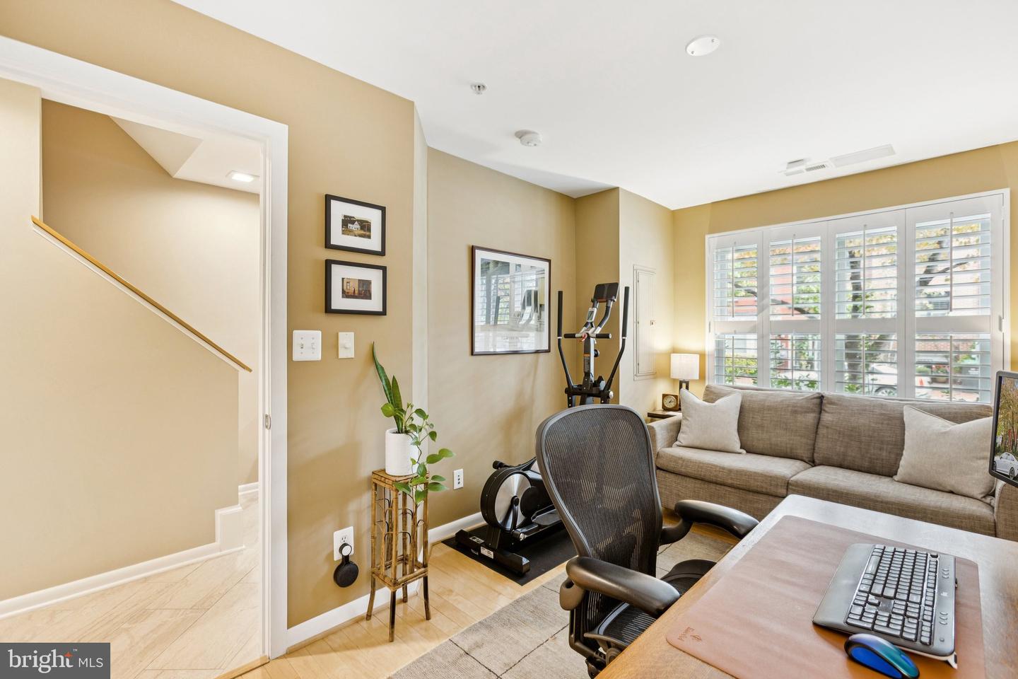 2114 12TH ST NW, WASHINGTON, District Of Columbia 20009, 3 Bedrooms Bedrooms, ,2 BathroomsBathrooms,Residential,For sale,2114 12TH ST NW,DCDC2229626 MLS # DCDC2229626