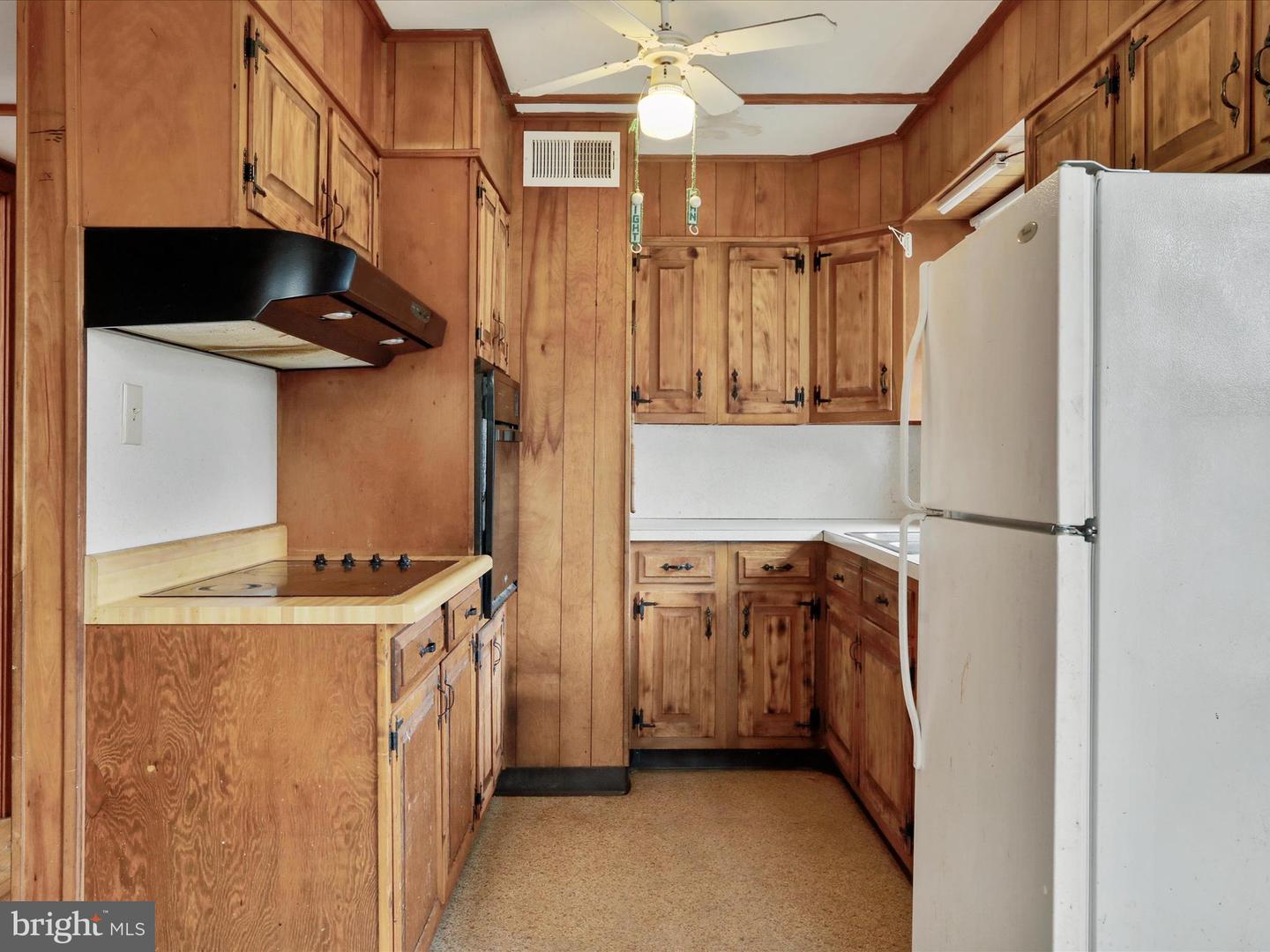 161 S FORT ST, STRASBURG, Virginia 22657, 3 Bedrooms Bedrooms, ,1 BathroomBathrooms,Residential,For sale,161 S FORT ST,VASH2012904 MLS # VASH2012904