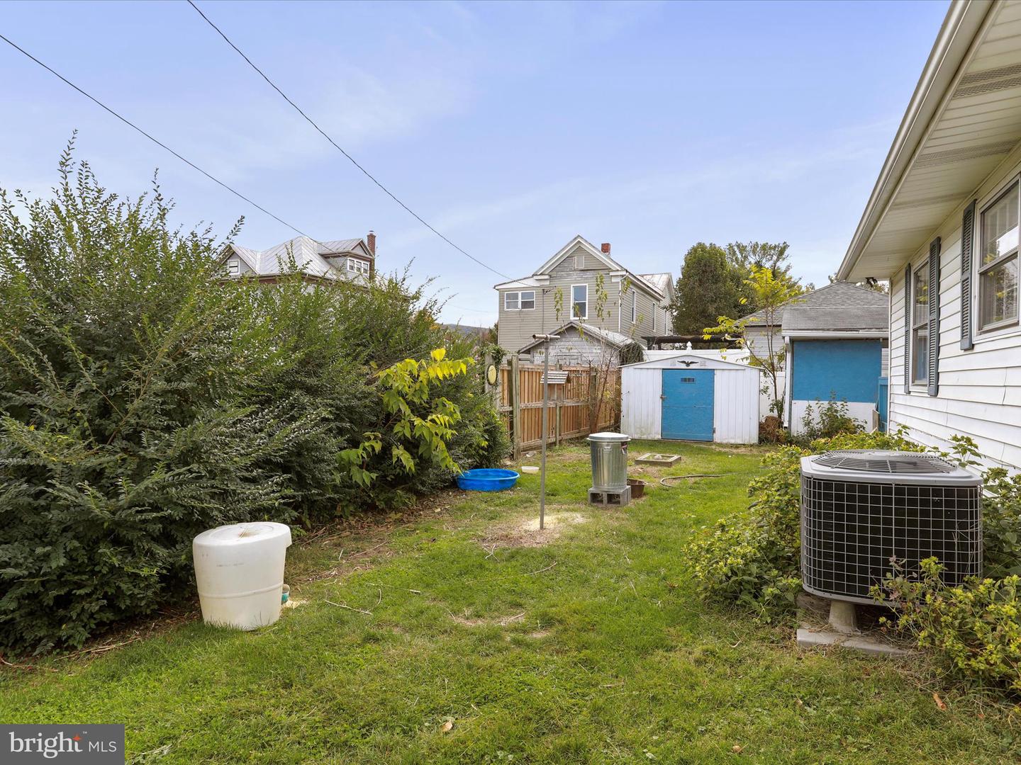 161 S FORT ST, STRASBURG, Virginia 22657, 3 Bedrooms Bedrooms, ,1 BathroomBathrooms,Residential,For sale,161 S FORT ST,VASH2012904 MLS # VASH2012904