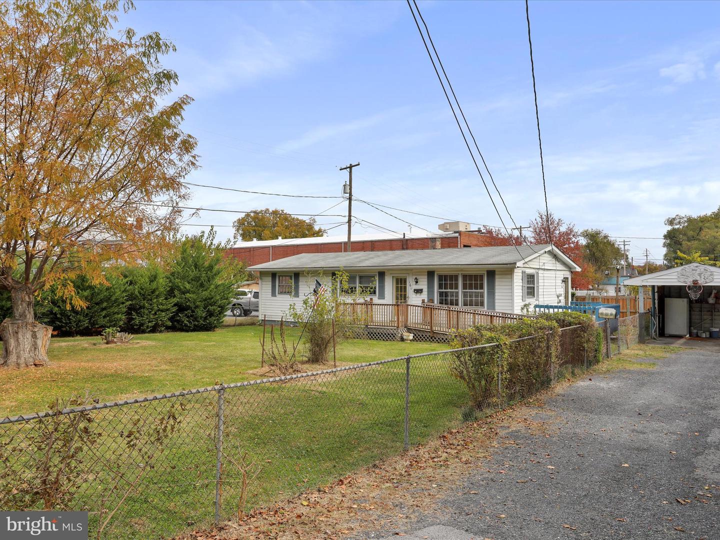 161 S FORT ST, STRASBURG, Virginia 22657, 3 Bedrooms Bedrooms, ,1 BathroomBathrooms,Residential,For sale,161 S FORT ST,VASH2012904 MLS # VASH2012904