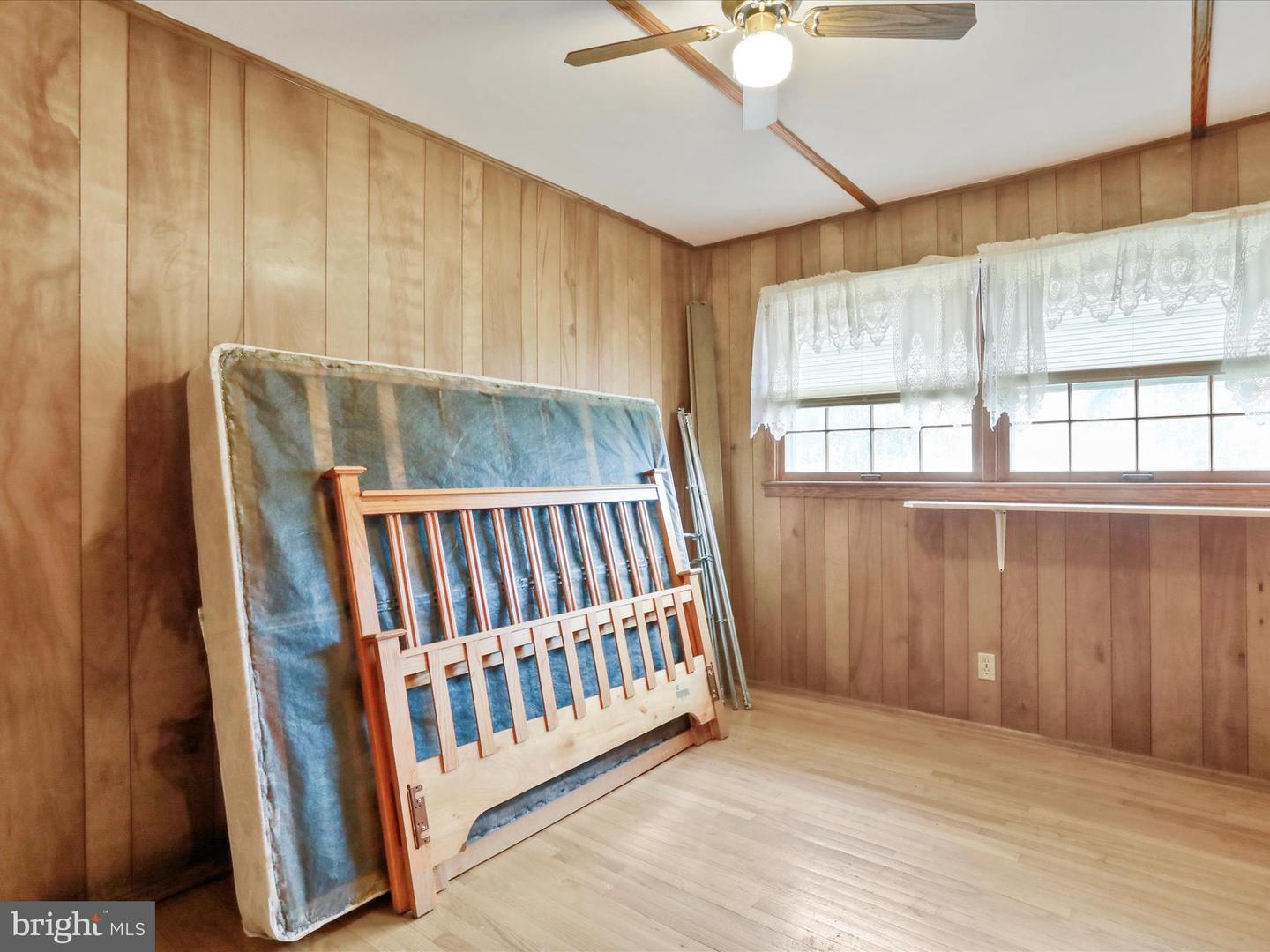 161 S FORT ST, STRASBURG, Virginia 22657, 3 Bedrooms Bedrooms, ,1 BathroomBathrooms,Residential,For sale,161 S FORT ST,VASH2012904 MLS # VASH2012904